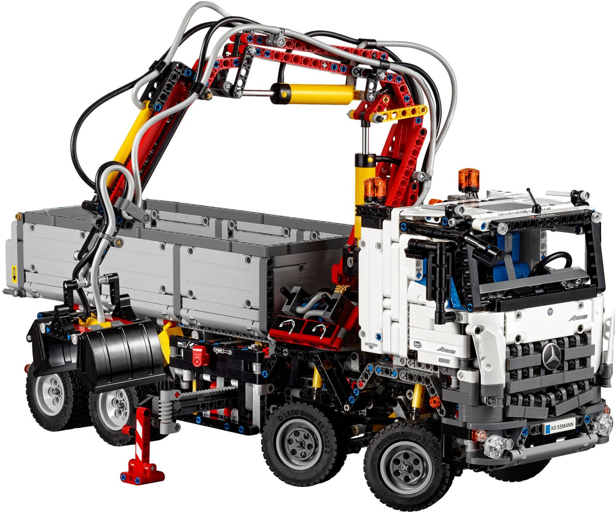 LEGO Technic 42043 Mercedes Benz Arocs 3245